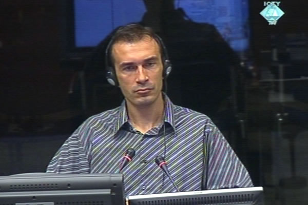 Armin Baždar, svjedok na suđenju Radovanu Karadžiću 