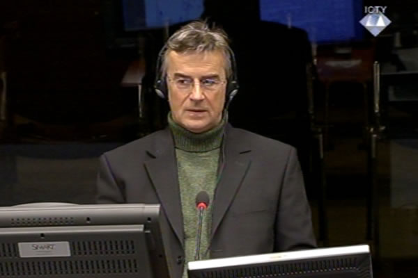 Ekrem Suljević, svjedok na suđenju Ratku Mladiću 