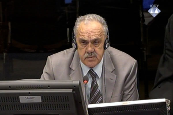 Jovan Nikolić, svjedok odbrane Radovana Karadžića 