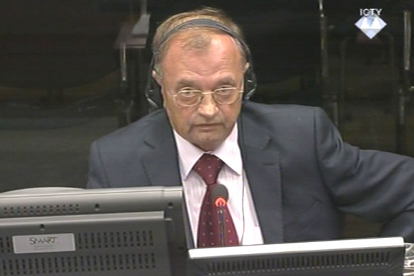 Manojlo Milovanović, svjedok na suđenju Ratku Mladiću 