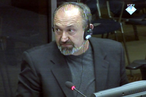 Vujadin Popović, svjedok na suđenju Radovanu Karadžiću