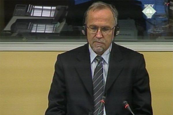 Berko Zečević, svjedok na suđenju Dragomiru Miloševiću