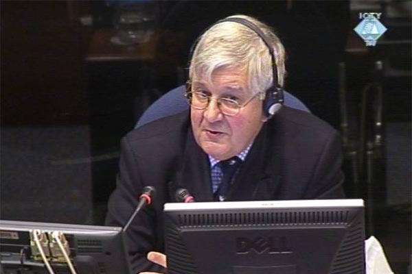 Karol Drevienkiewicz, svjedok na suđenju Slobodanu Miloševiću