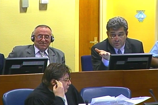 Vladimir Lazarević i Sreten Lukić u sudnici Tribunala