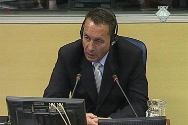 Nedžib Đozo, svjedok na suđenju Dragomiru Miloševiću