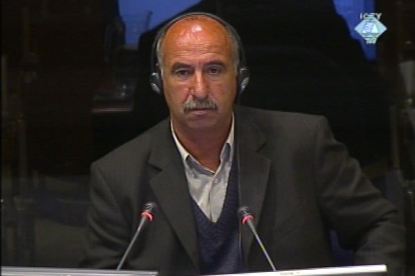 Shaban Balaj, svjedok na suđenju Ramushu Haradinaju, Idrizu Balaju i Lahiju Brahimaju