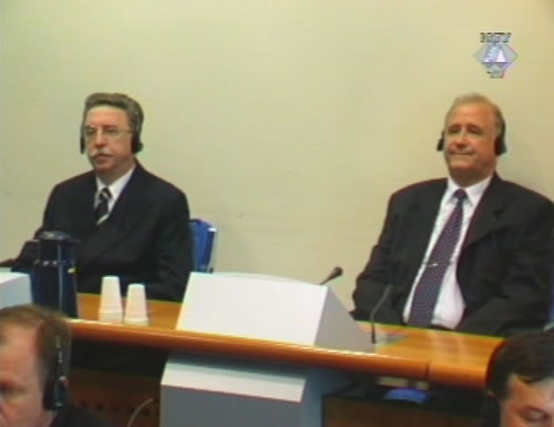 Dragoljub Ojdanić i Nikola Šainović u sudnici Tribunala