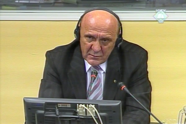 Sulejman Tihić, svjedok na suđenju Vojislavu Šešelju