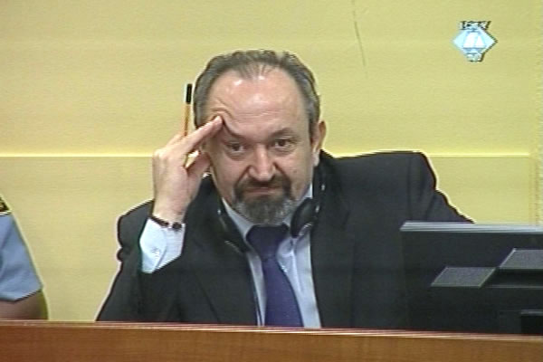 Vujadin Popović u sudnici Tribunala