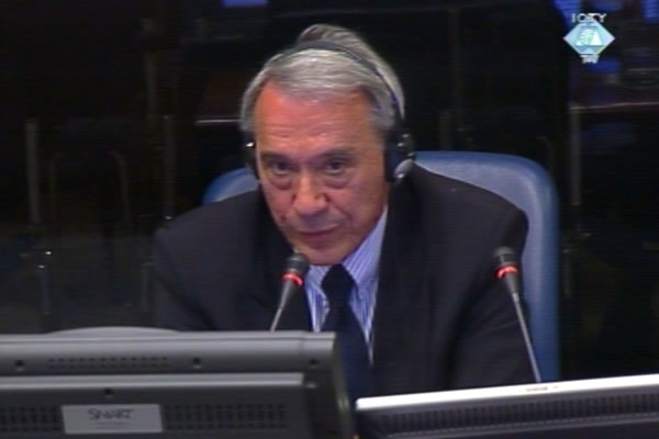 Milan Mandilović, svjedok na suđenju Radovanu Karadžiću
