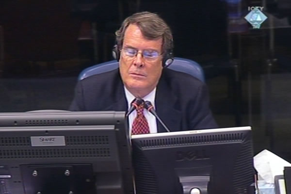 Patrick Treanor, svjedok na suđenju Radovanu Karadžiću 