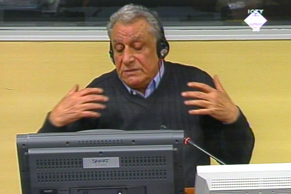 Hicham Malla, svjedok na suđenju Goranu Hadžiću 