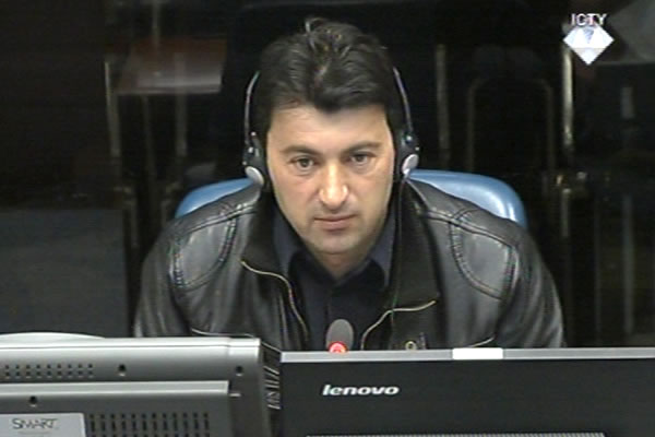 Ratko Milojica, svjedok na suđenju Radovanu Karadžiću 