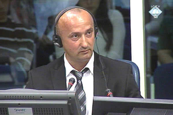 Mile Janjić, svjedok na suđenju Ratku Mladiću 