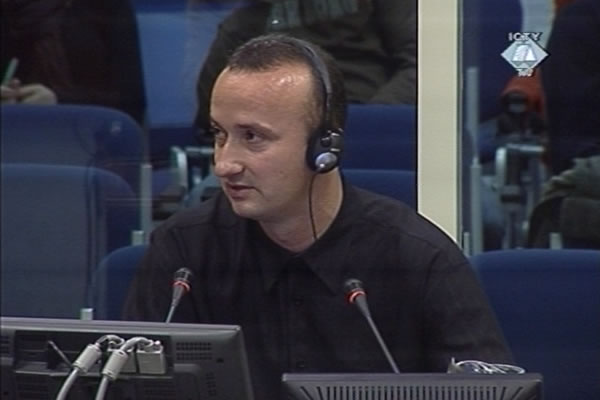 Mile Janjić, svjedok na suđenju oficirima vojske i policije bosanskih Srba optuženim za zločine u Srebrenici
