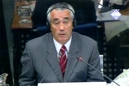 Miloš Đošan, svjedok odbrane Miloševića