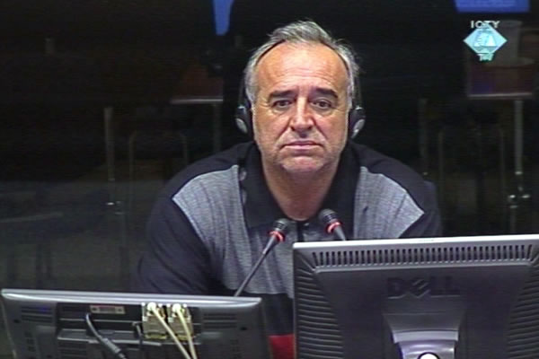 Momir Nikolić, svjedok na suđenju Momčilu Perišiću