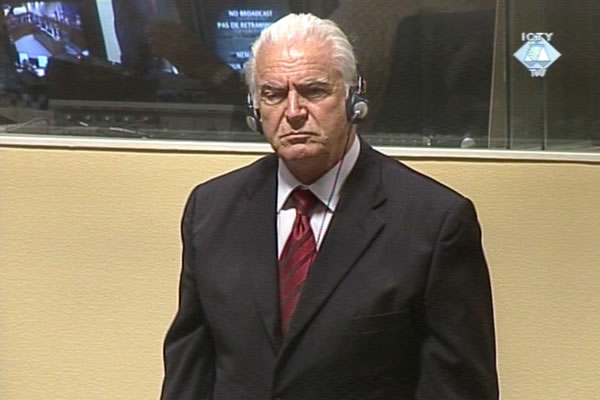 Pavle Strugar, sluša presudu Žalbenog vijeća Tribunala