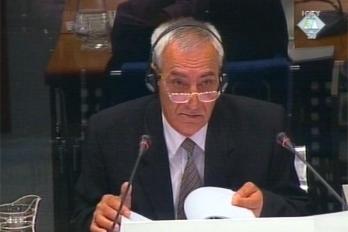 Radovan Paponjak, svjedok odbrane Miloševića