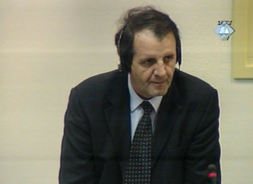 Sefer Halilović u sudnici Tribunala