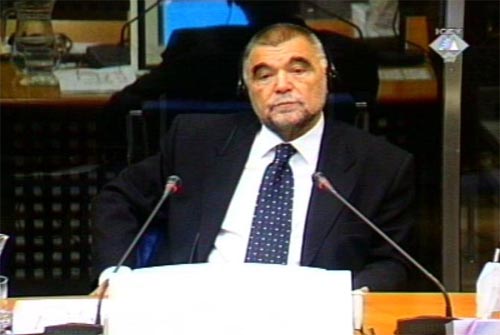 Stjepan Mesić, svjedok na suđenju Slobodanu Miloševiću