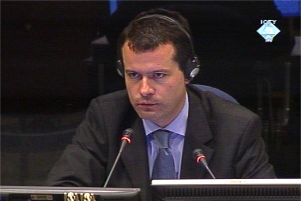 Yves Tomić, svjedok na suđenju Vojislavu Šešelju